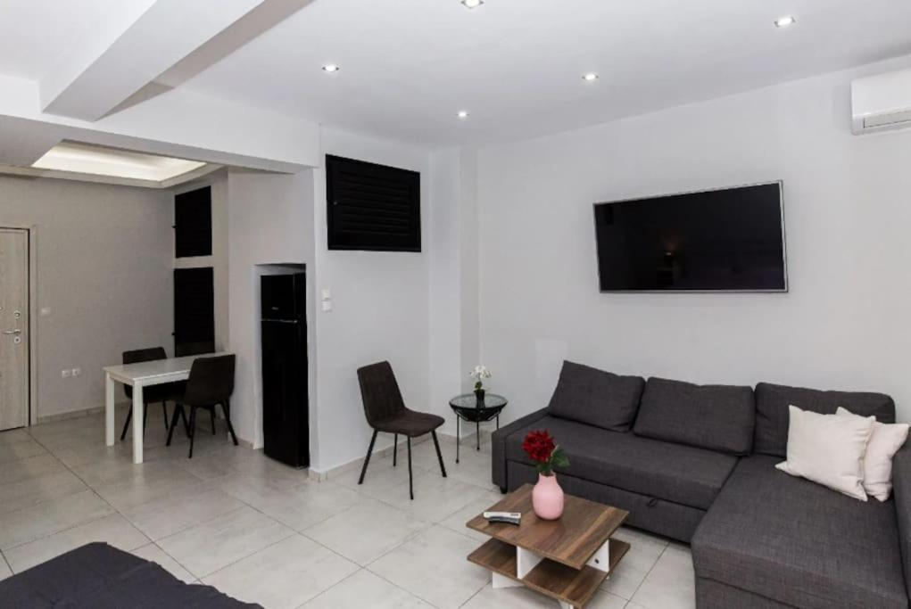 Cozy Apartment Central Athens Atenas Exterior foto